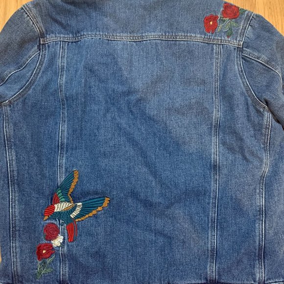 Mavi Faux Shearling Jean Jacket with Embroidered Birds - Picture 2 of 3